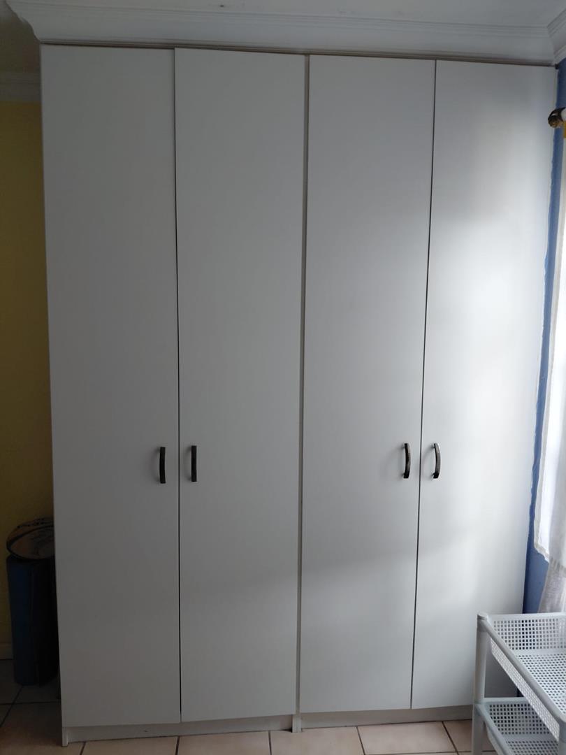 To Let 3 Bedroom Property for Rent in Loevenstein Western Cape